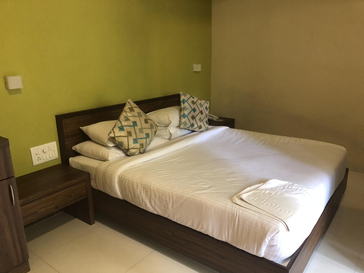 Hotel Coco Goa Arpora Zewnętrze zdjęcie
